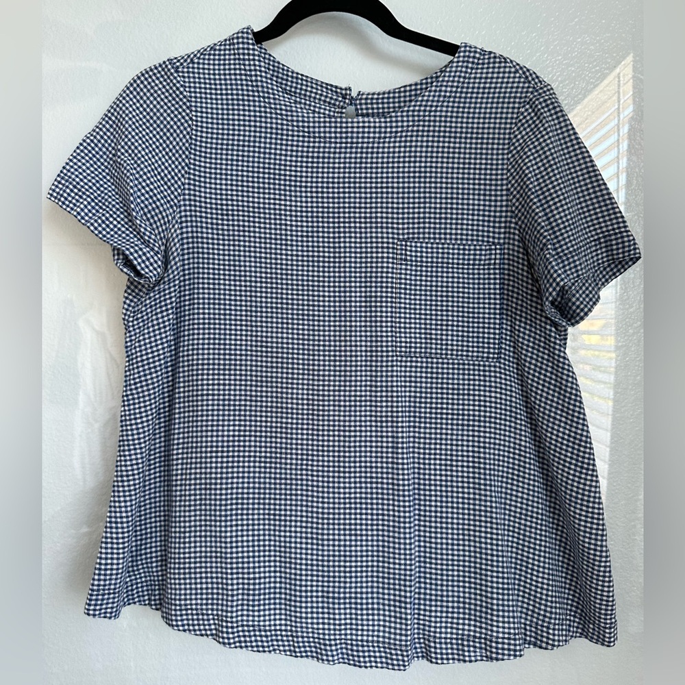 Blue and white plaid top